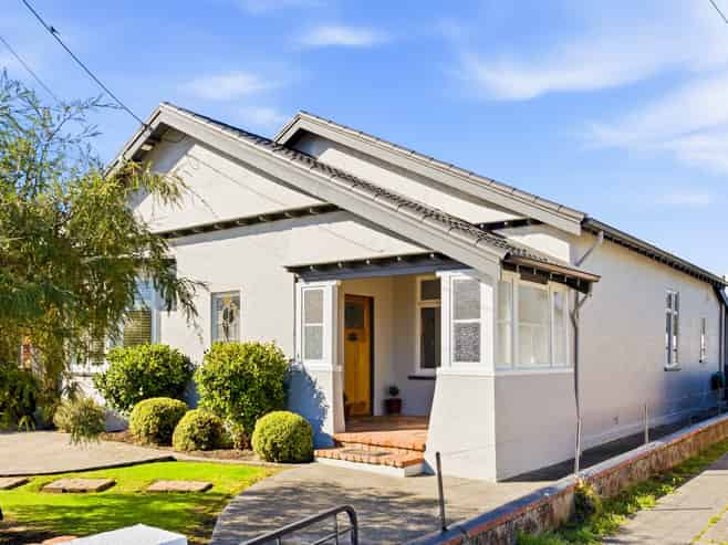 55 Hargest Crescent, Saint Kilda