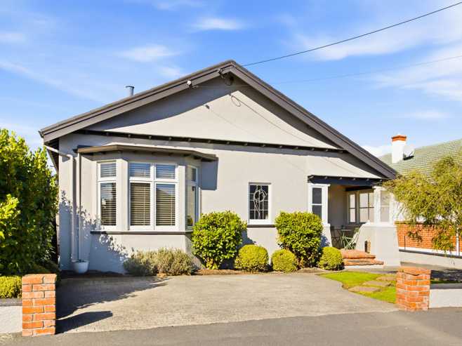55 Hargest Crescent, Saint Kilda
