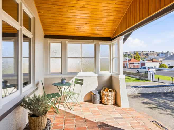 55 Hargest Crescent, Saint Kilda