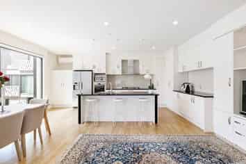2/21A Mt Smart Road, Royal Oak