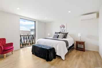 2/21A Mt Smart Road, Royal Oak