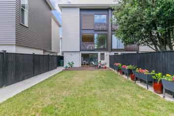 2/21A Mt Smart Road, Royal Oak