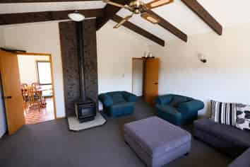 396 Ormond Road, Lytton West