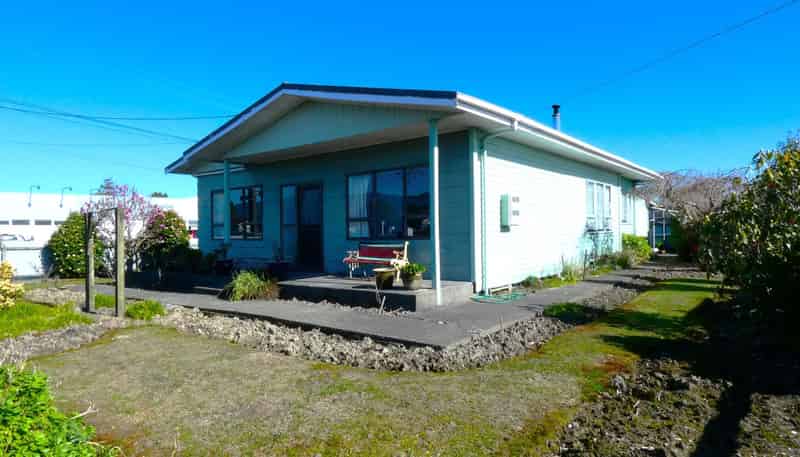 106 Queen Street, Westport