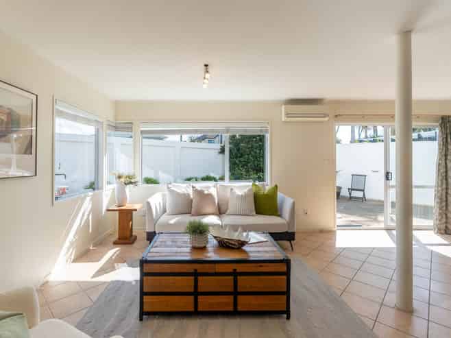1/475 Point Chevalier Road, Point Chevalier
