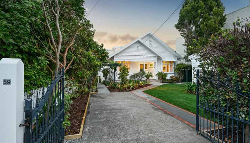 59 Clarence Street, Devonport