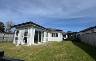 A/7 Te Roera Place, Riverhead