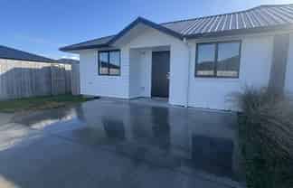 1/47  Cabourne Drive, Glenview
