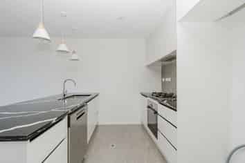 1/47  Cabourne Drive, Glenview