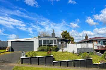 212 Waikiekie Road, Thames