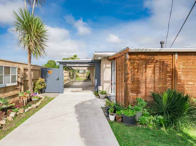18a Ngaio Road, Waikanae