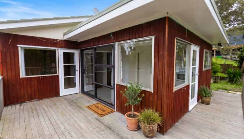 4 Woontons Lane, Titirangi
