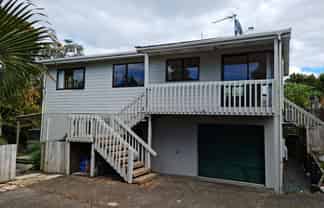 43B Vipond Road , Stanmore Bay