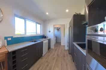 Nelson & Bays - Address withheld