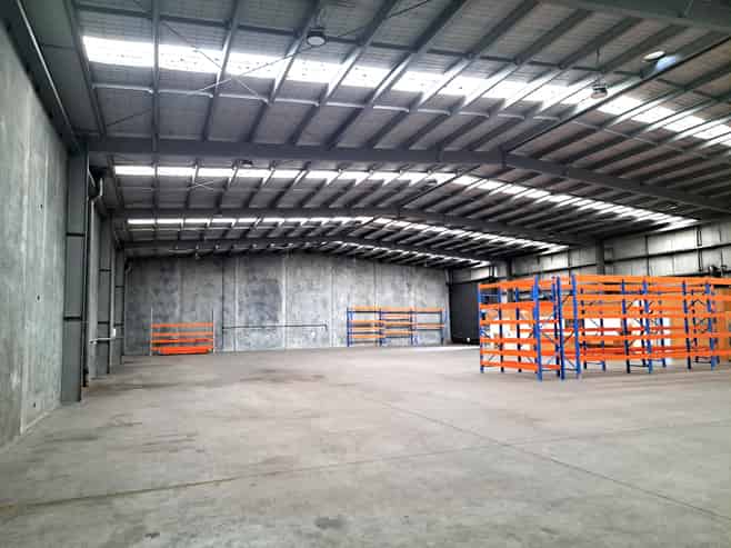A Modern Gem-Clearspan Warehouse with Secure Yard