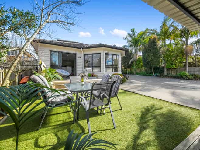 66 Saralee Drive, Manurewa