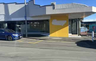 Smart Space, Smart Location