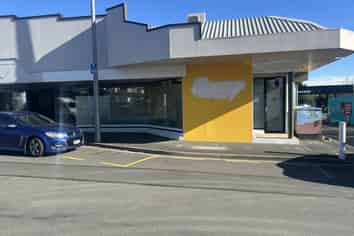 Smart Space, Smart Location