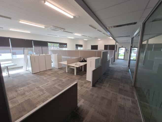Big, Bright Office Space with Plenty of Parking