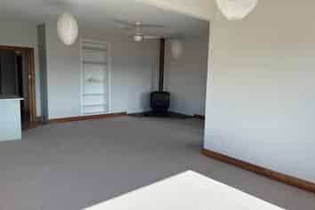 14 Athenry Road, Bridge Hill