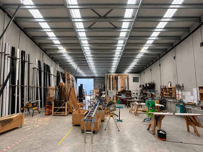 Modern tilt slab warehouse. Flexible lease options