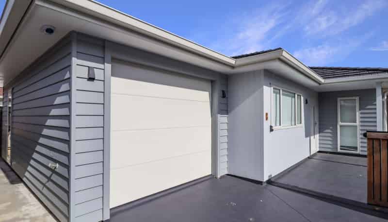 4 Martha Turnell Crescent, Manor Park