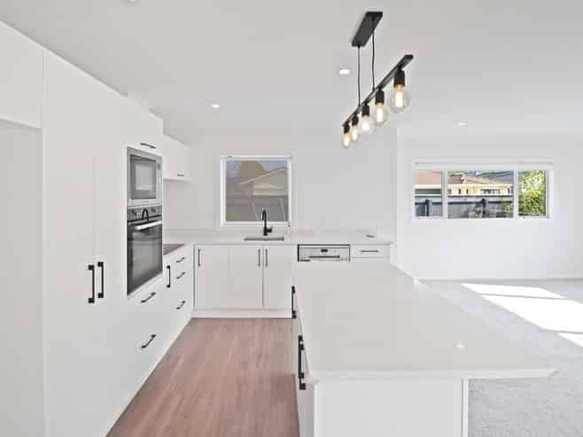 4 Martha Turnell Crescent, Manor Park