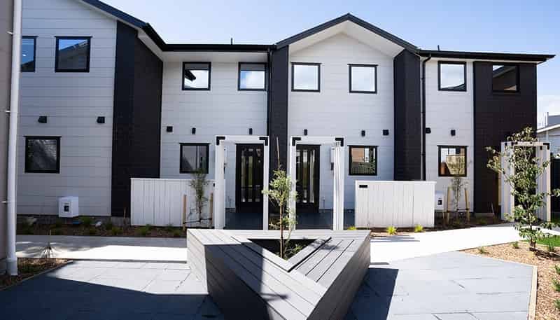 4/99 Waiwhetu Road, Waterloo