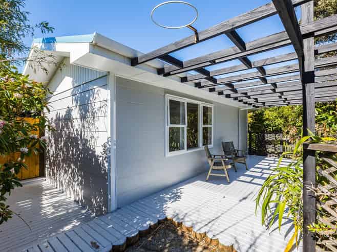 28 Sea Vista Drive, Pukerua Bay