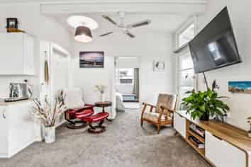49A Gladstone Road, Richmond