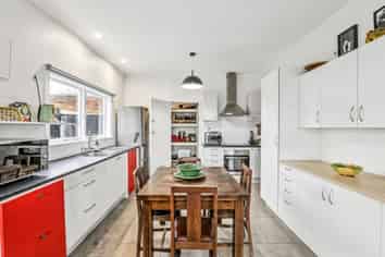 49A Gladstone Road, Richmond