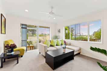 1/42 Bay Street, Red Beach