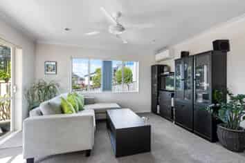1/42 Bay Street, Red Beach