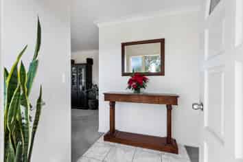 1/42 Bay Street, Red Beach