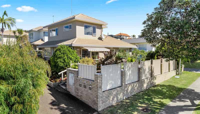 1/42 Bay Street, Red Beach