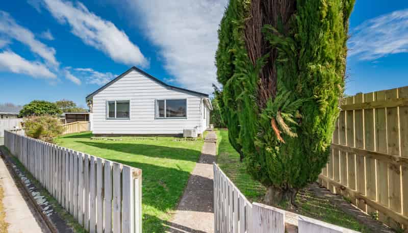 59B Parakai Street, Paraparaumu