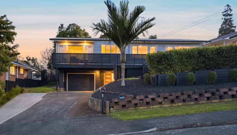 6 Brouder Place, Hillpark