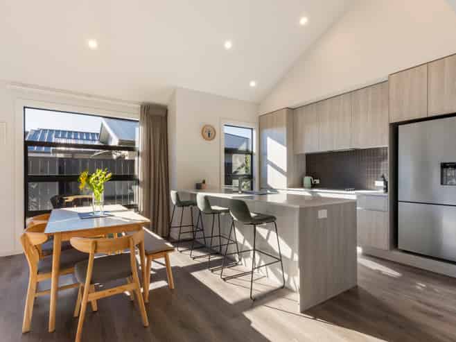 33 Alps View Place, Lake Hayes Estate