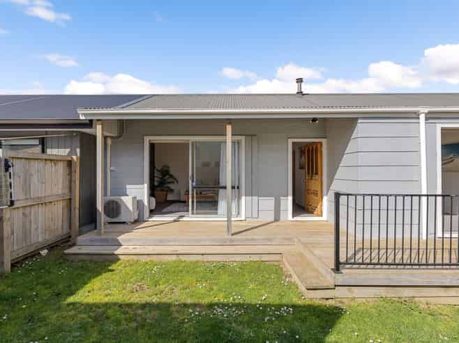 2/83 Fairview Street, Chartwell