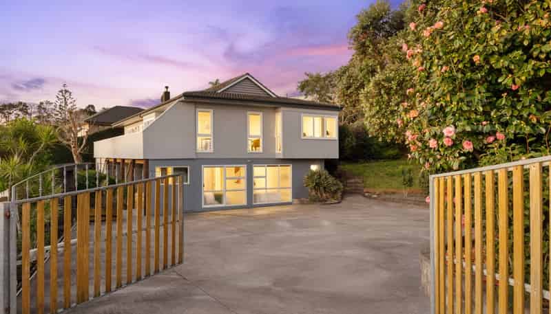 24 Gills Road, Bucklands Beach