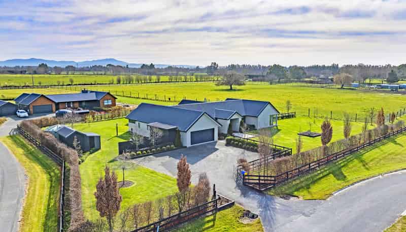 25 Hallfield Drive, Ohoka