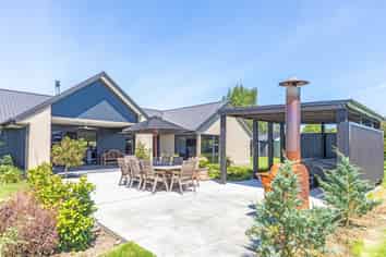 25 Hallfield Drive, Ohoka