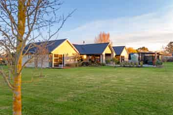 25 Hallfield Drive, Ohoka