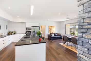 25 Hallfield Drive, Ohoka