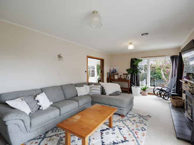 18 Pembroke Street, Taradale