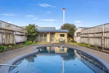 7 Marquet Place, Tairua