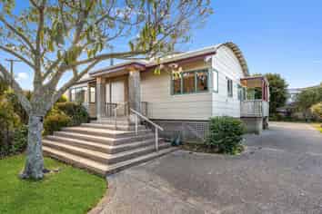 7 Marquet Place, Tairua