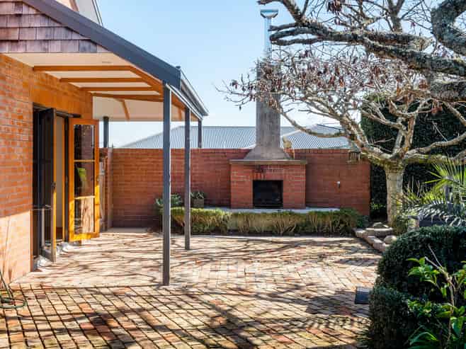 42 Benjamin Avenue, Rototuna North