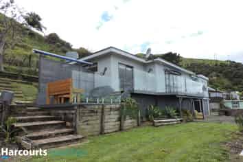 982 Thames Coast Road SH25, Thames