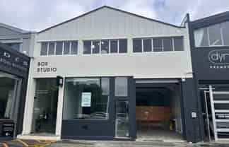 Flexible Showroom and Distribution Hub | Newmarket